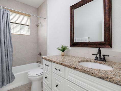 9305 Rolling Oaks Trail Austin TX 78750