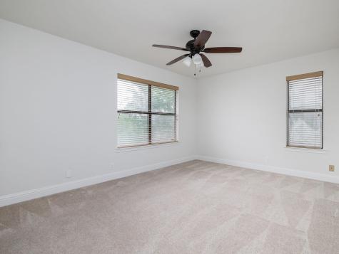 9305 Rolling Oaks Trail Austin TX 78750