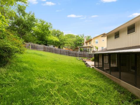 9305 Rolling Oaks Trail Austin TX 78750