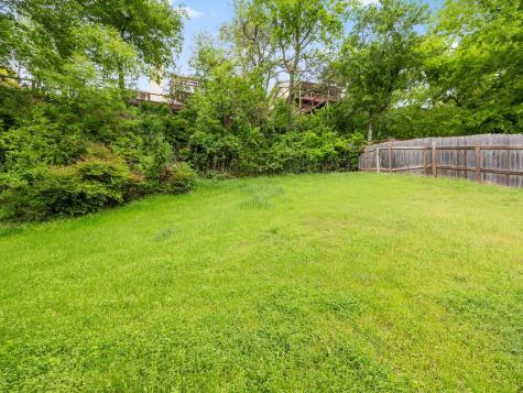 9305 Rolling Oaks Trail Austin TX 78750