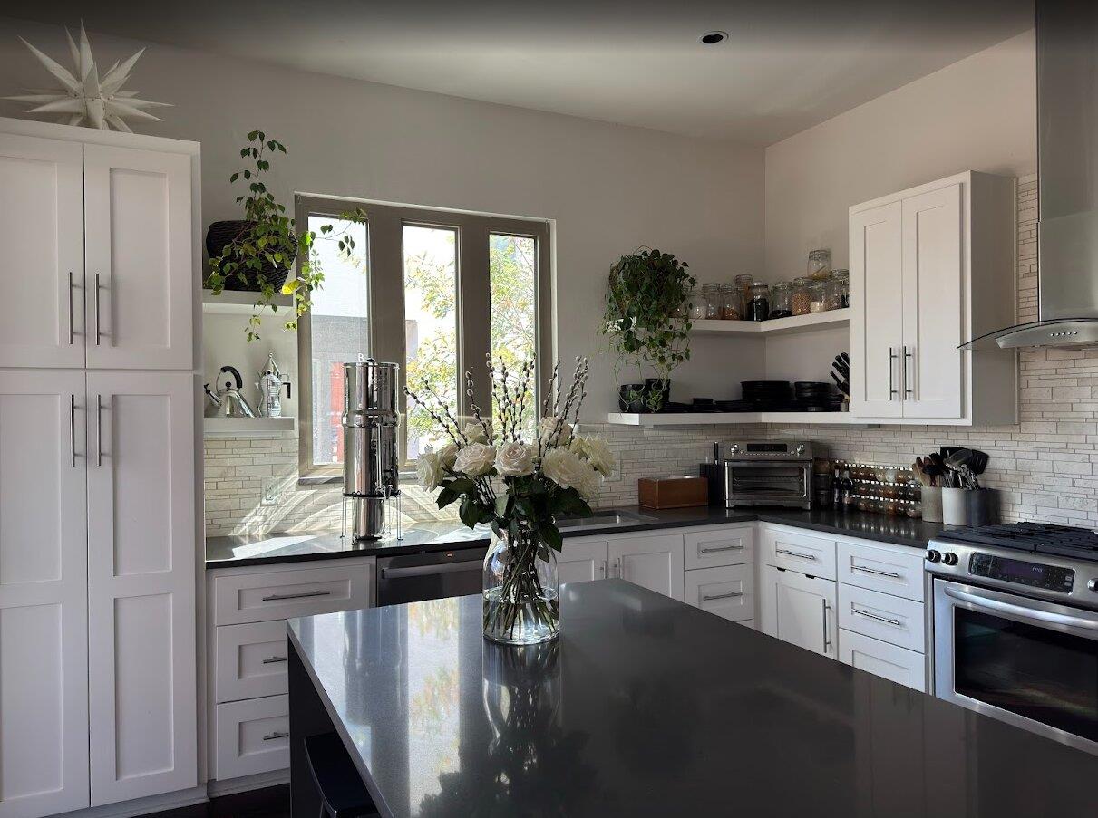 502 W 51st Street Austin TX 78751