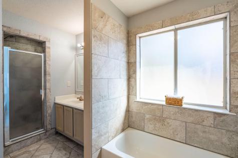 7704 Plateau Cove Lago Vista TX 78645