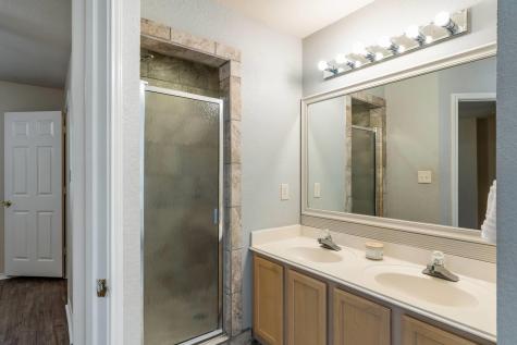 7704 Plateau Cove Lago Vista TX 78645