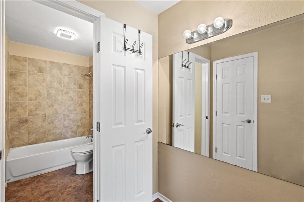 4819 Misty Slope Lane Austin TX 78744
