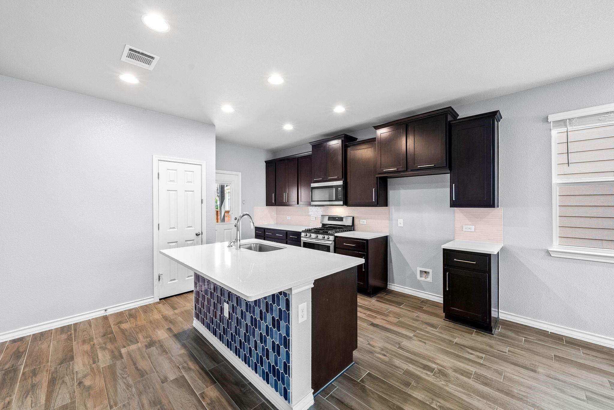 5002 Plum Peach Bend Austin TX 78723