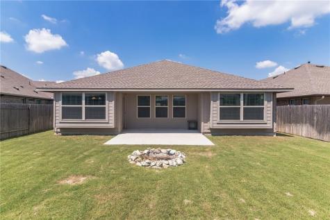 320 Lightcliff Street Hutto TX 78634