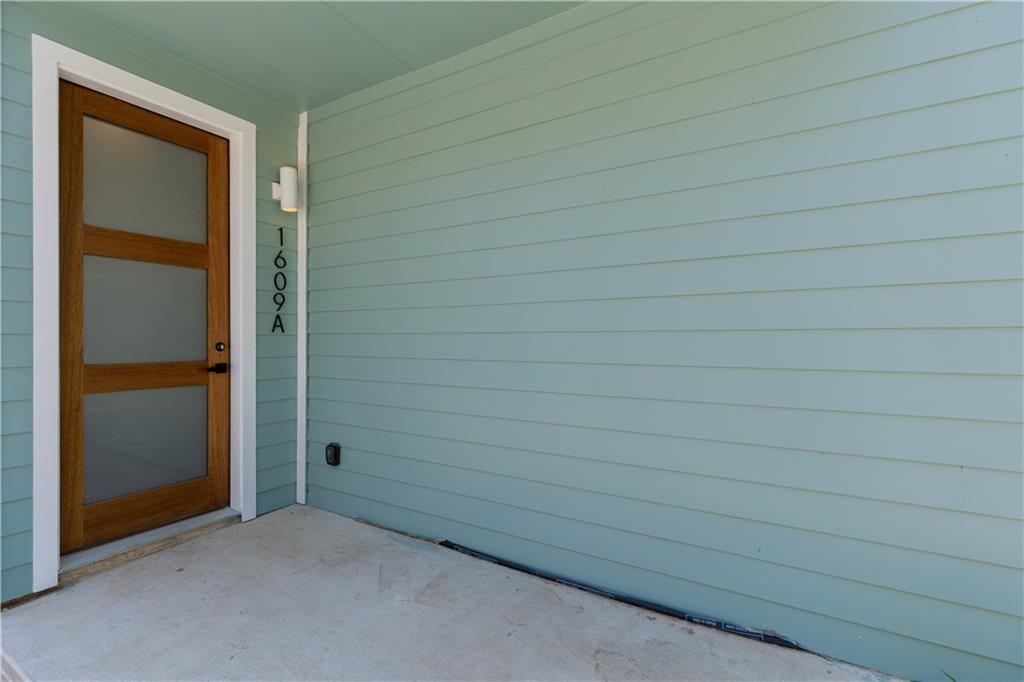 1609 Greenwood Avenue Austin TX 78721