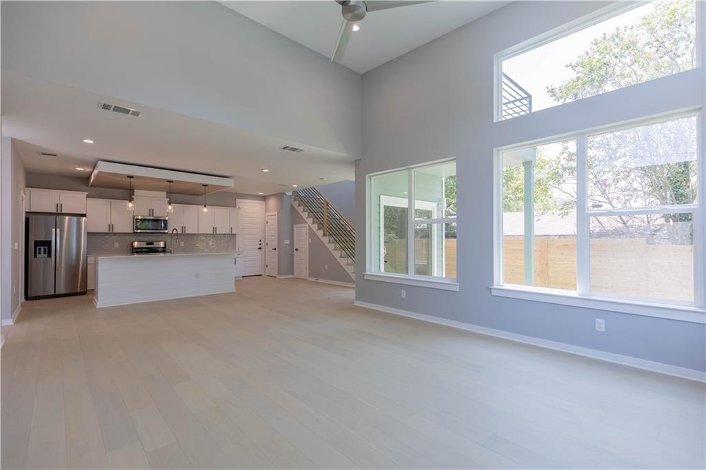 1609 Greenwood Avenue Austin TX 78721