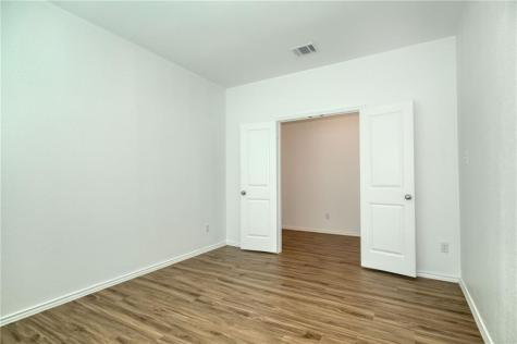 1007 Wolseley Cove Hutto TX 78634