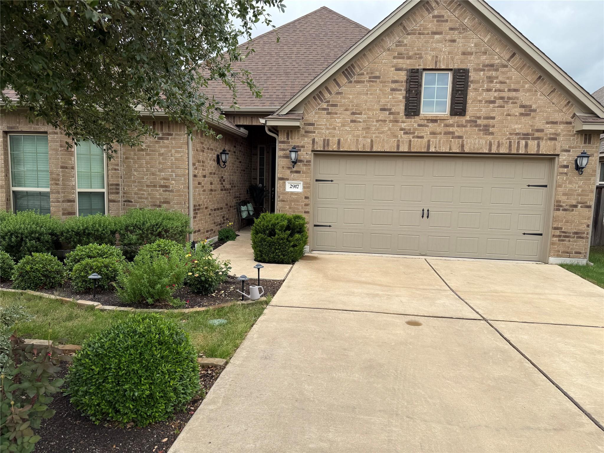 2917 Coral Valley Drive Leander TX 78641