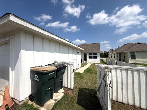 133 Fabion Street Kyle TX 78640