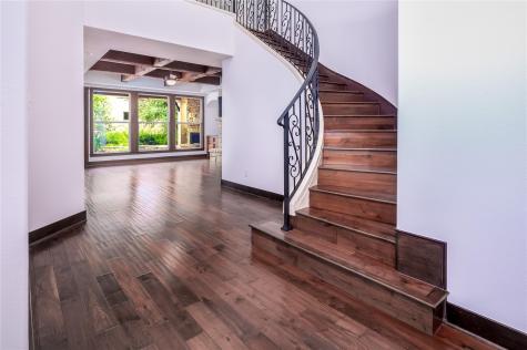 308 Golden Bear Drive Austin TX 78738