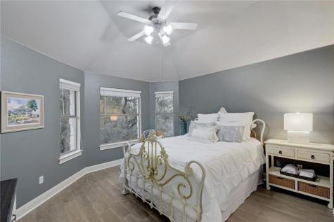 9903 Tree Bend Cove Austin TX 78750