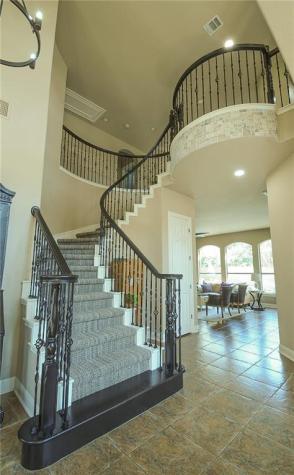 9903 Tree Bend Cove Austin TX 78750