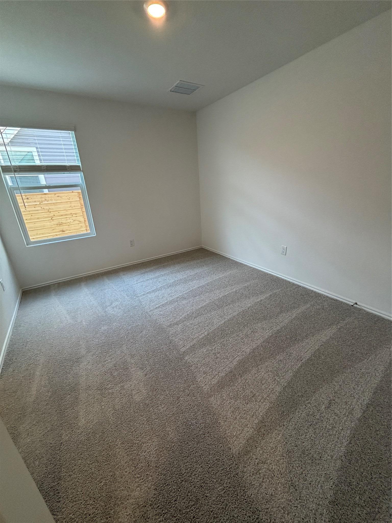 3262 Everett Kyle TX 78640
