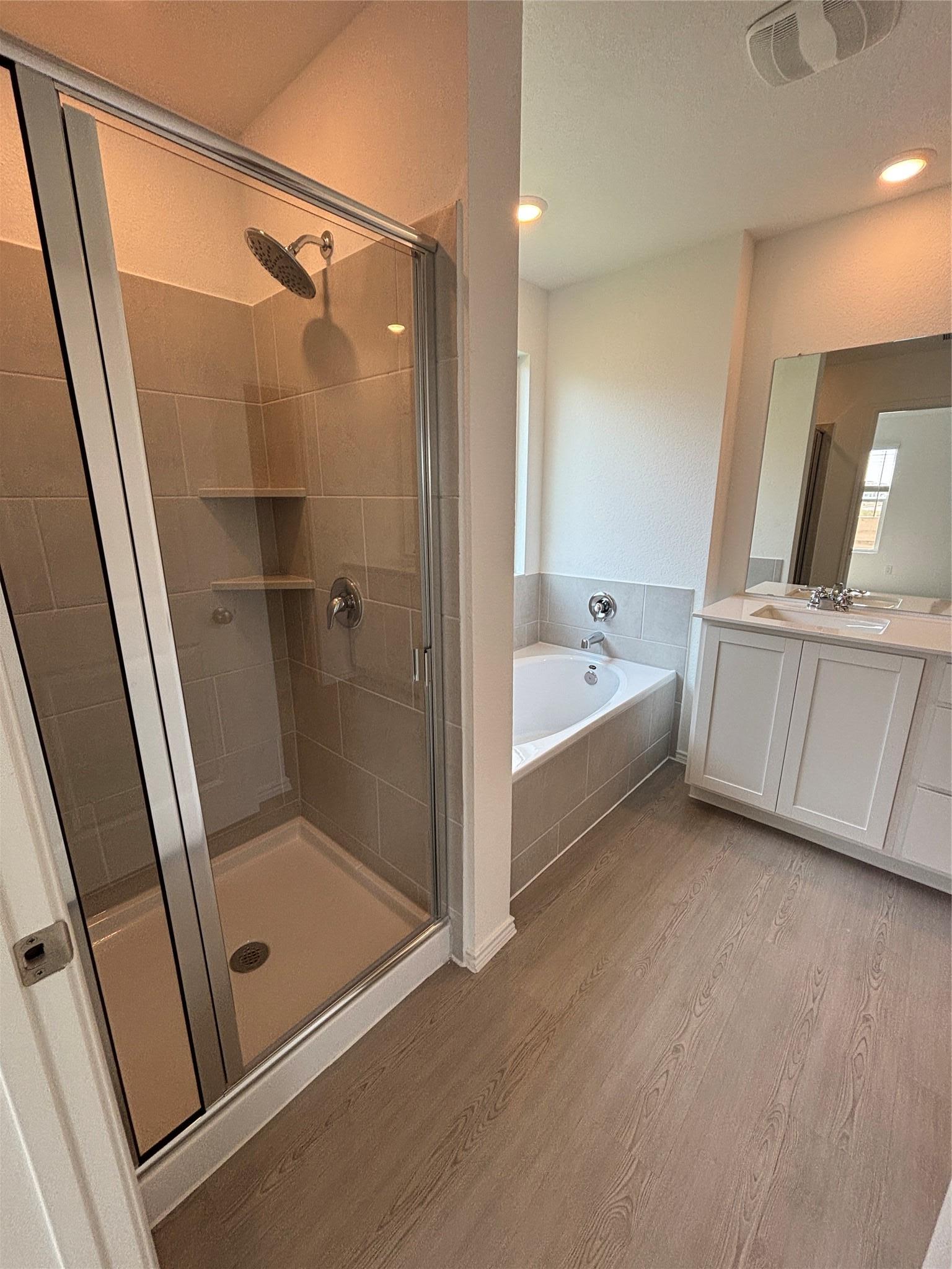 3262 Everett Kyle TX 78640