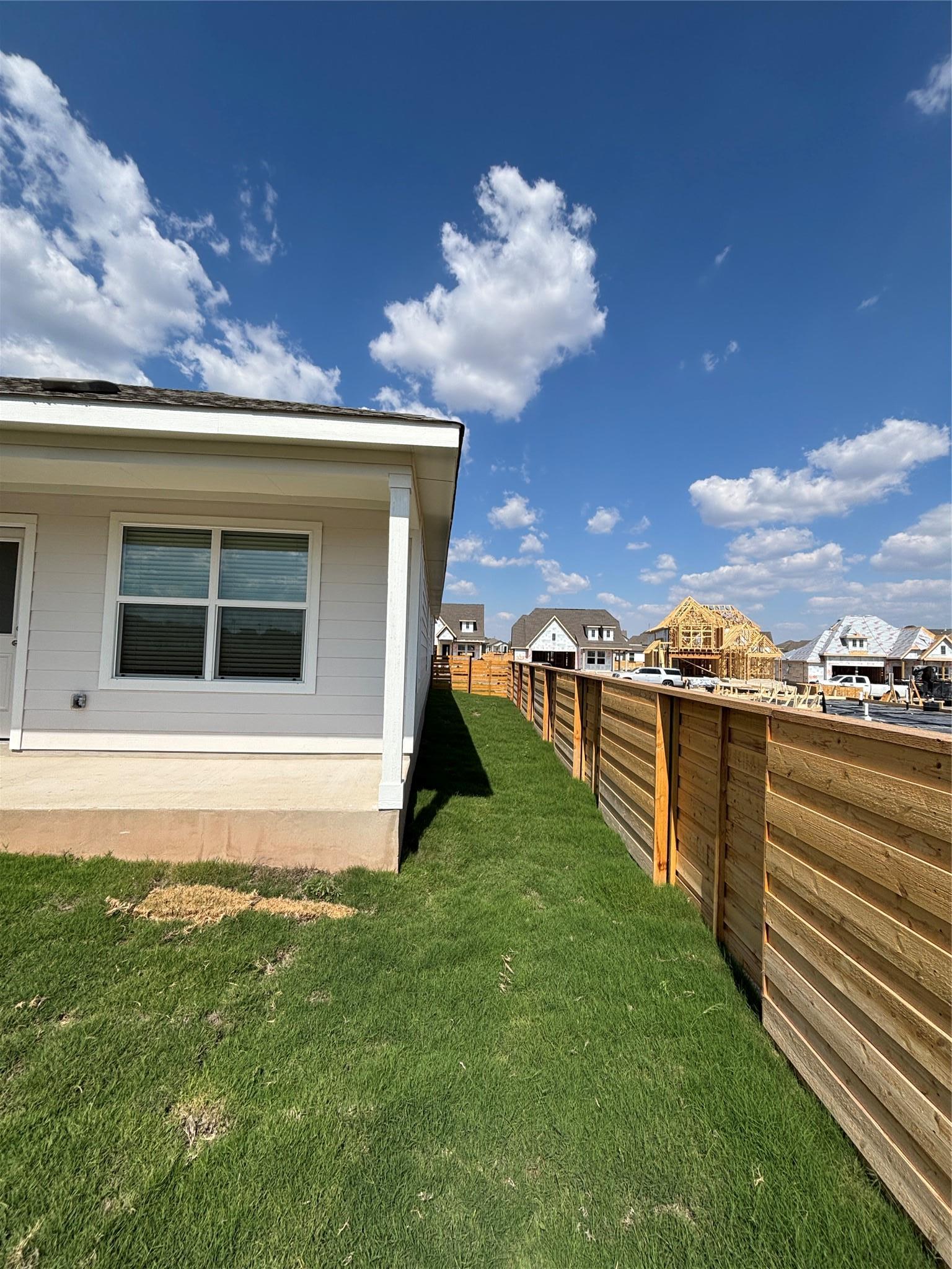 3262 Everett Kyle TX 78640