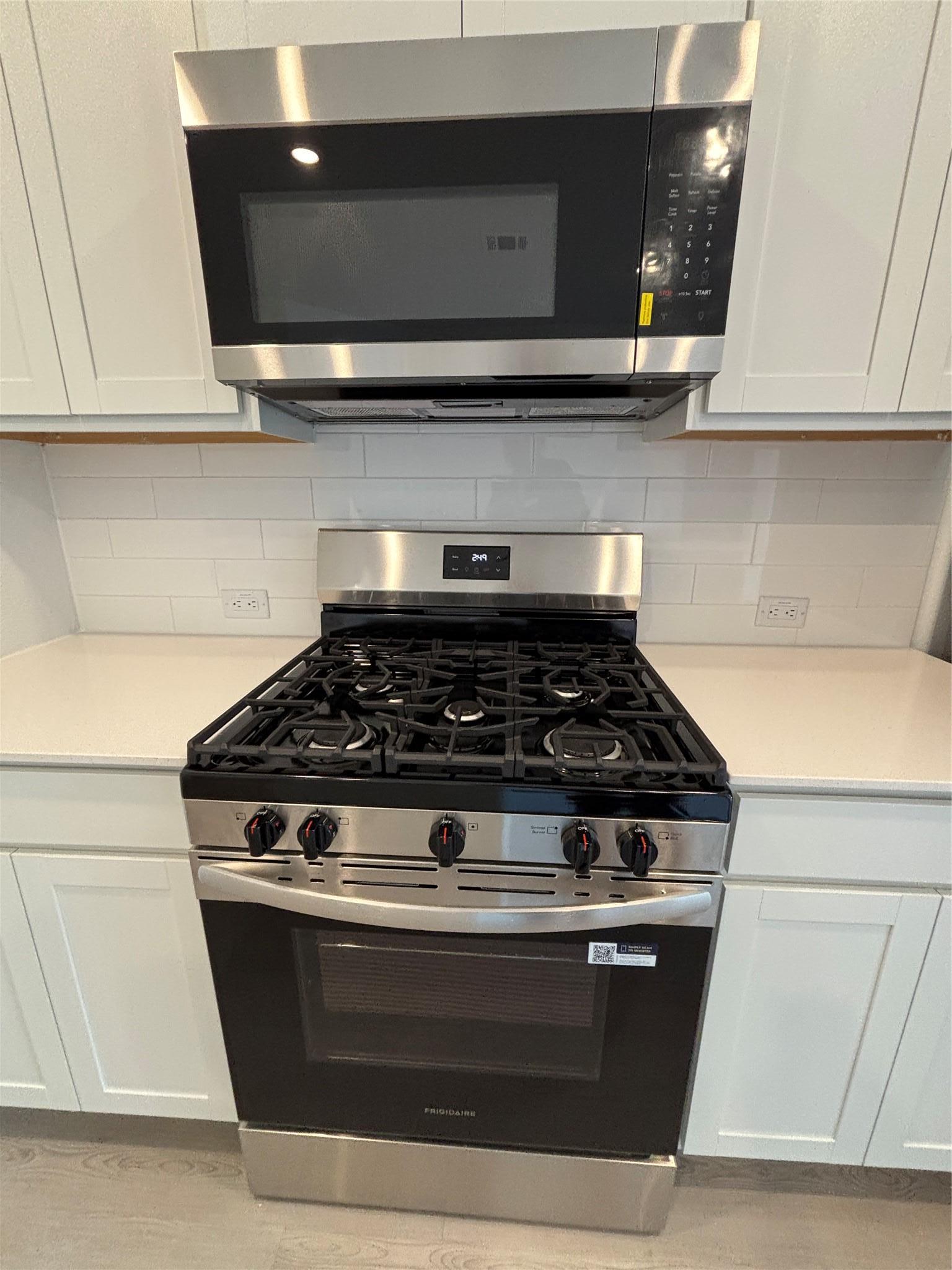 3262 Everett Kyle TX 78640
