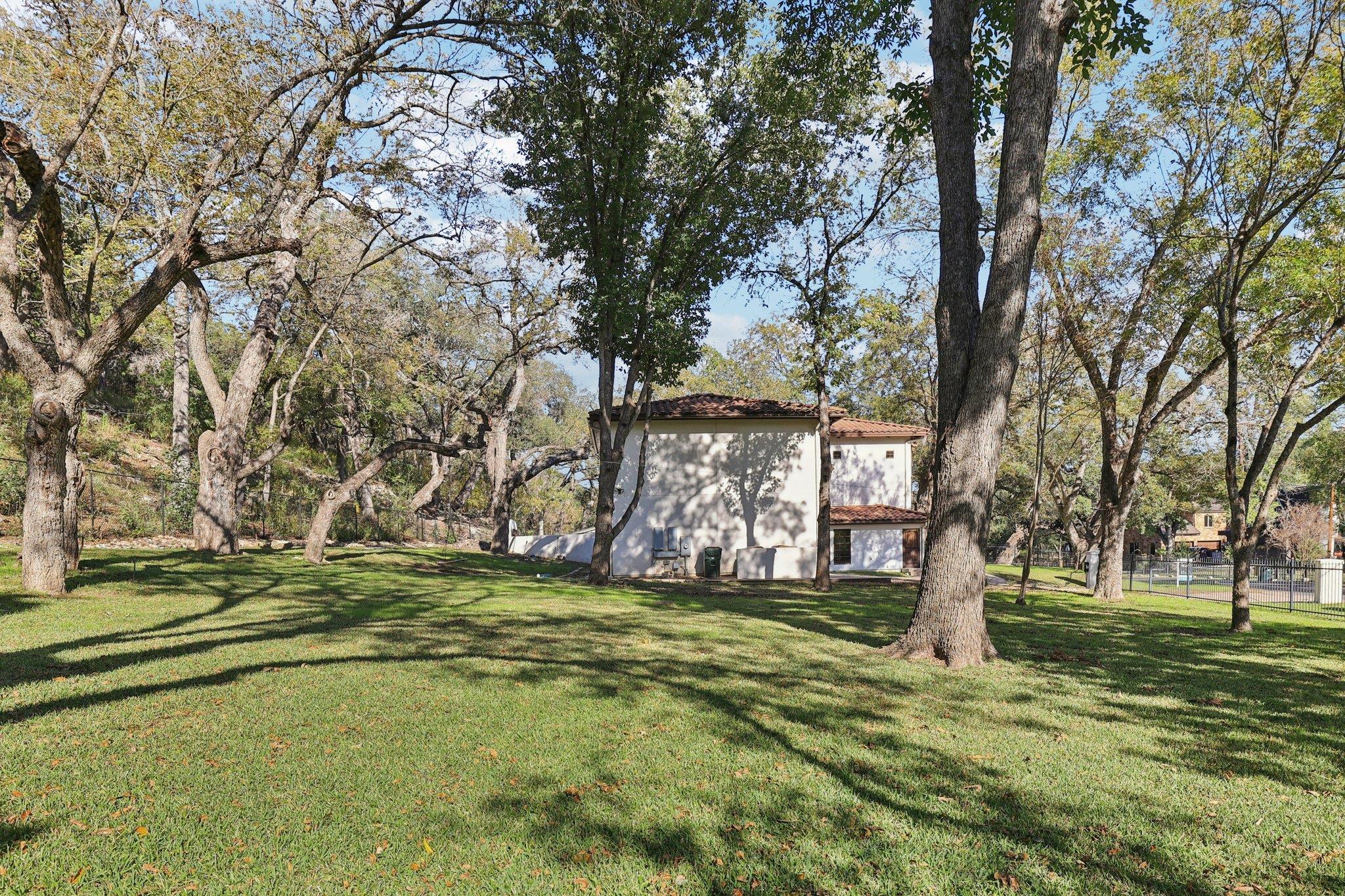 2706 Pearce Road Austin TX 78730