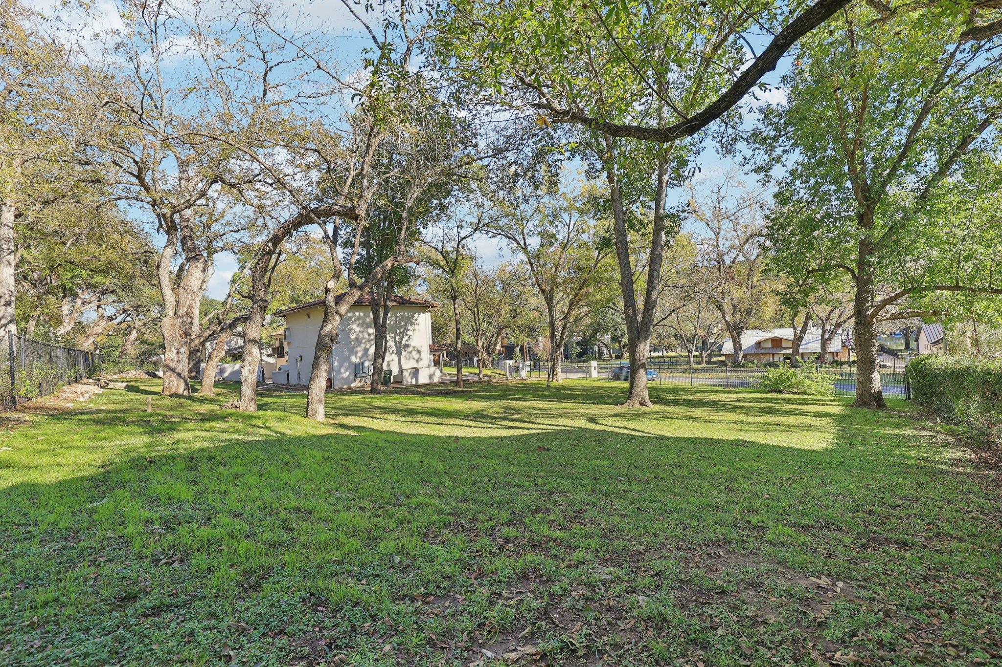 2706 Pearce Road Austin TX 78730