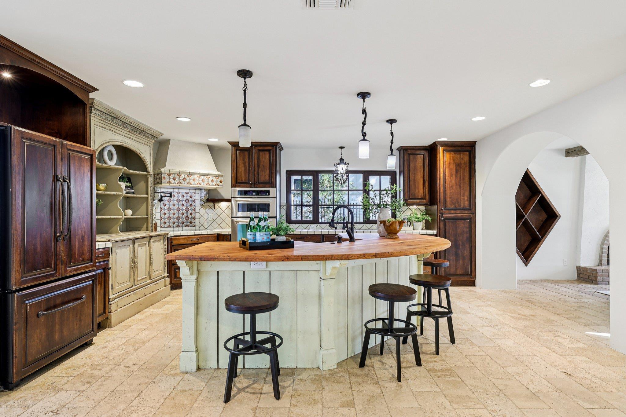 2706 Pearce Road Austin TX 78730