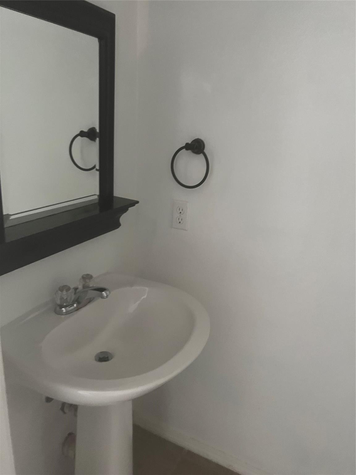 8511 Davis Oaks Trail Austin TX 78748