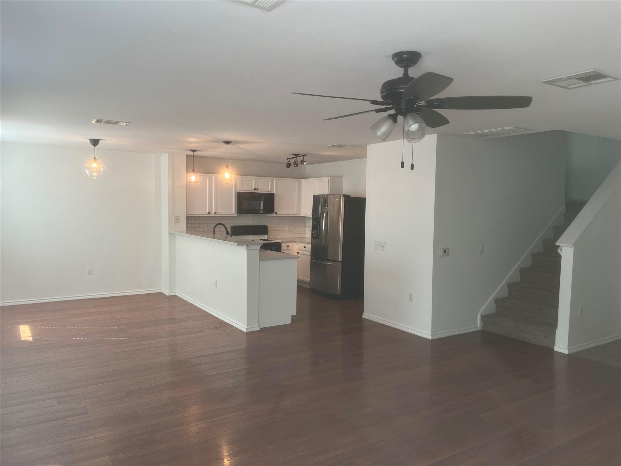 8511 Davis Oaks Trail Austin TX 78748