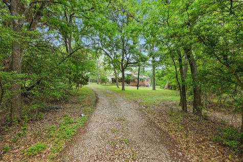 9304 Flintrock Circle Austin TX 78737