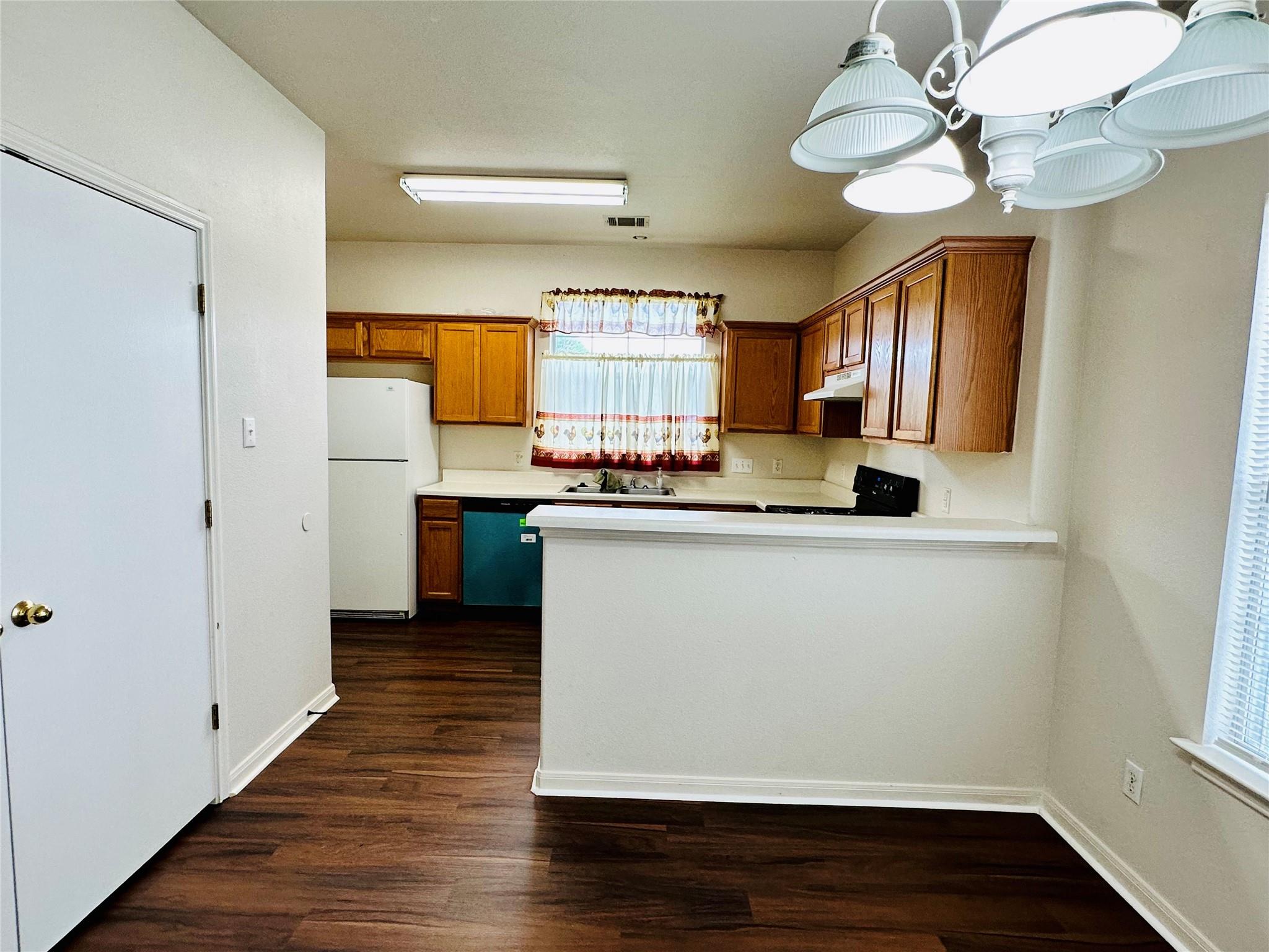 222 Marvin Cove Hutto TX 78634