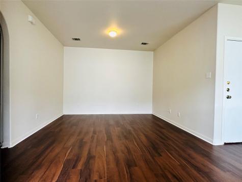 222 Marvin Cove Hutto TX 78634