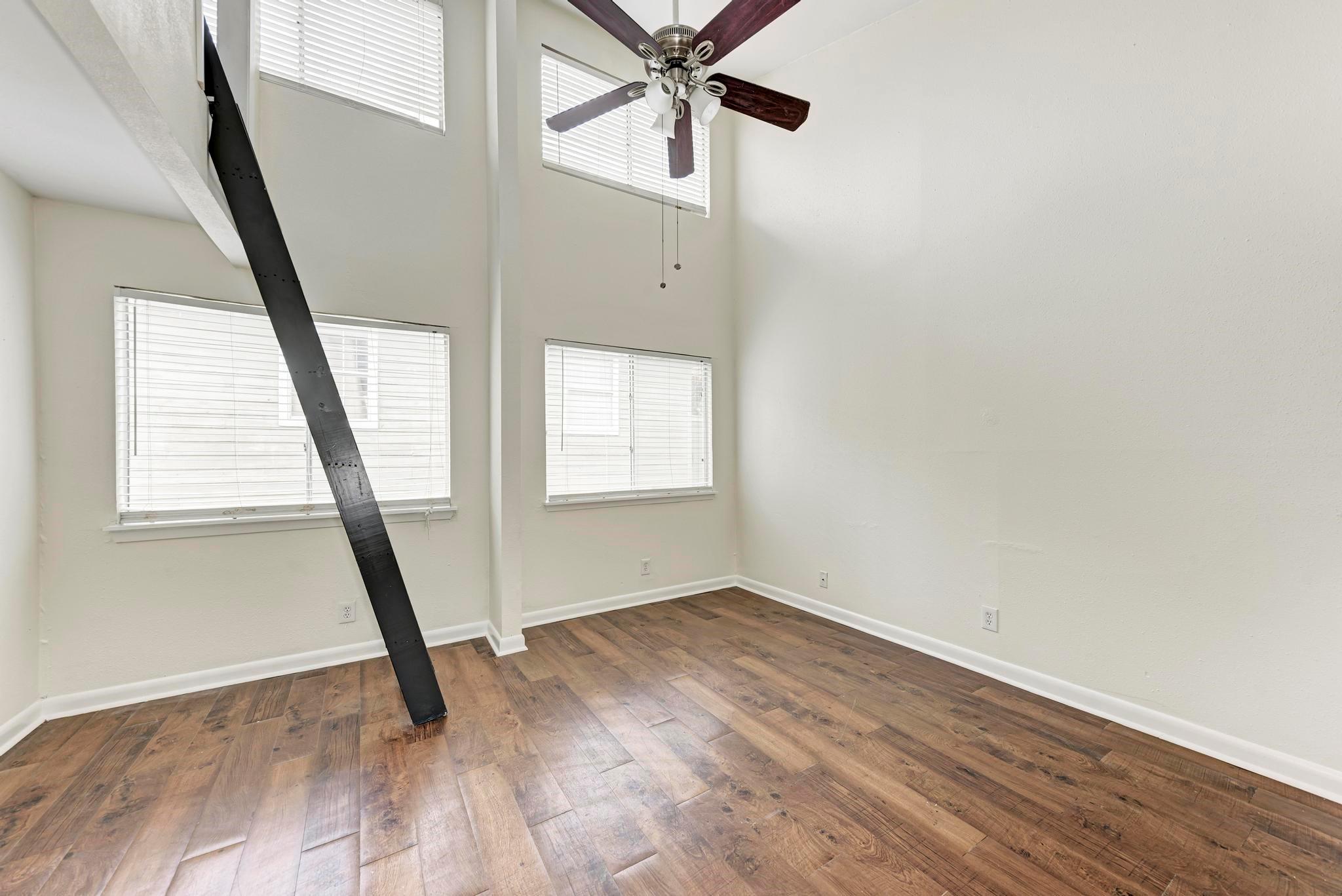 1010 W 23rd Street Austin TX 78705