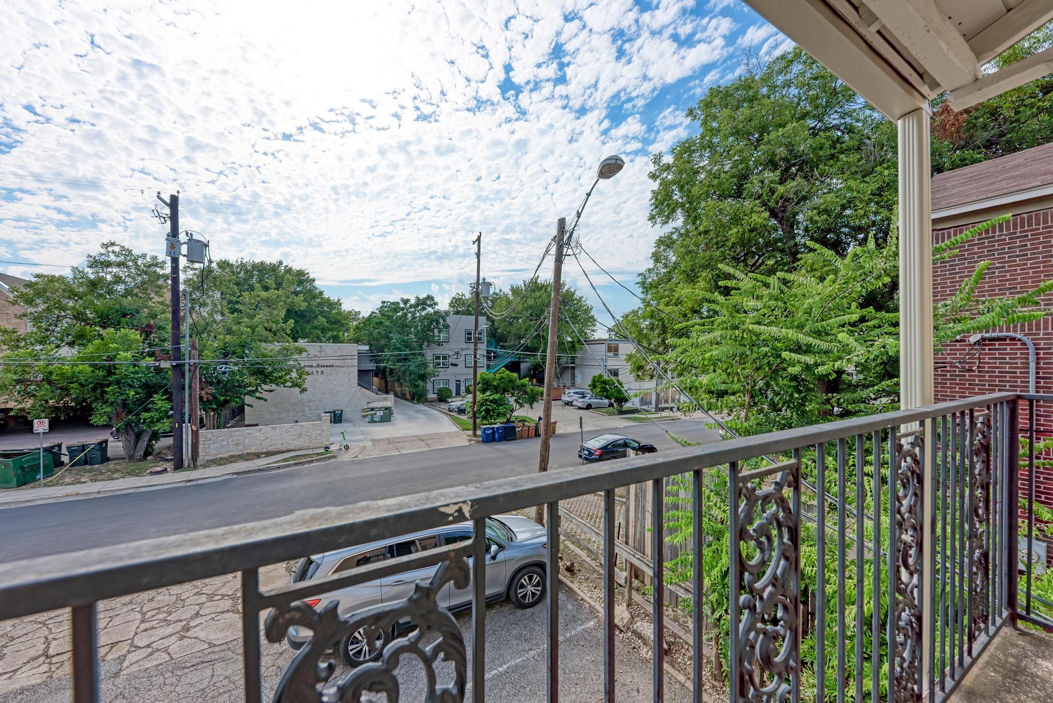 1010 W 23rd Street Austin TX 78705