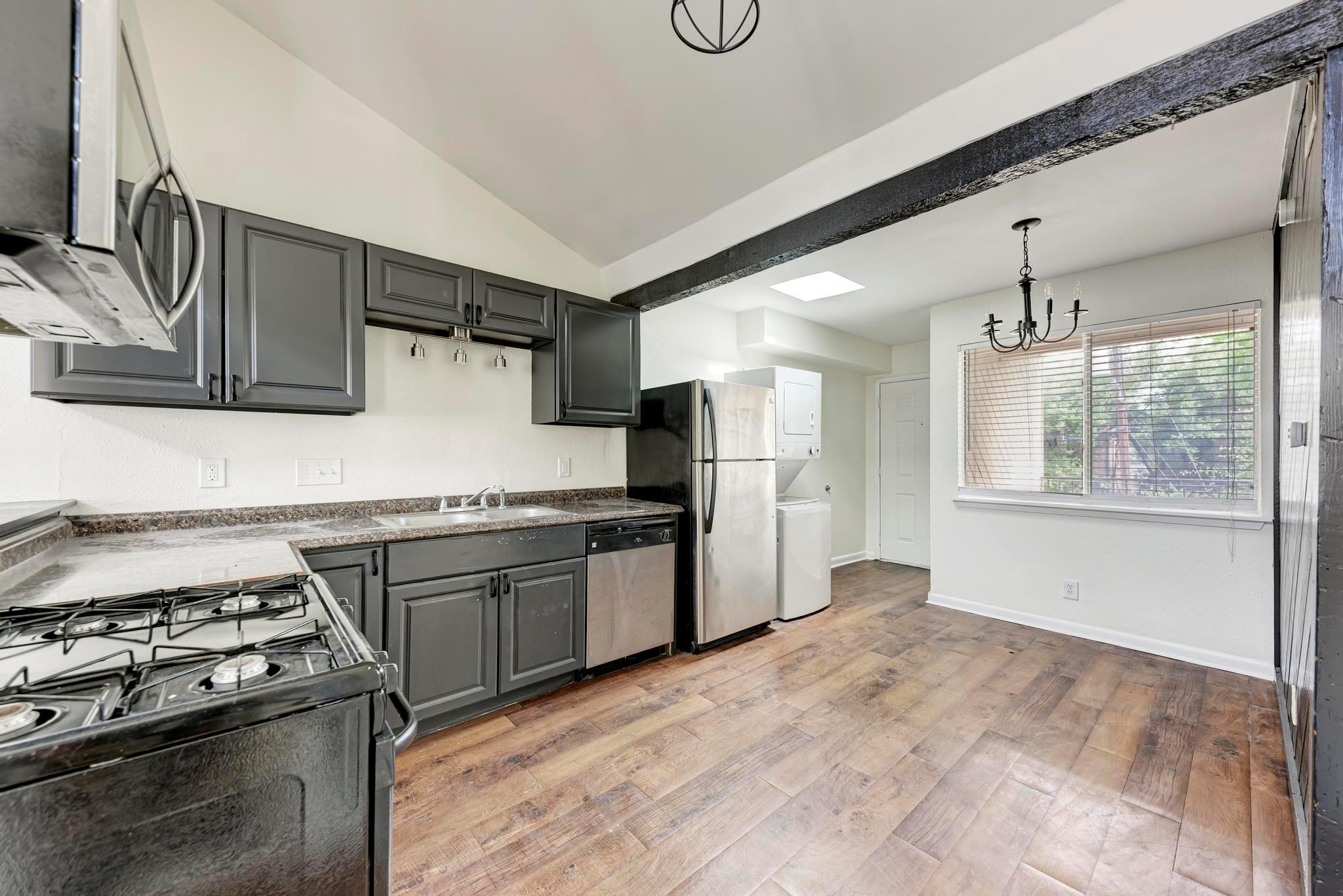 1010 W 23rd Street Austin TX 78705
