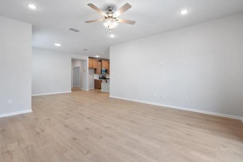 132 Condesa Street Kyle TX 78640