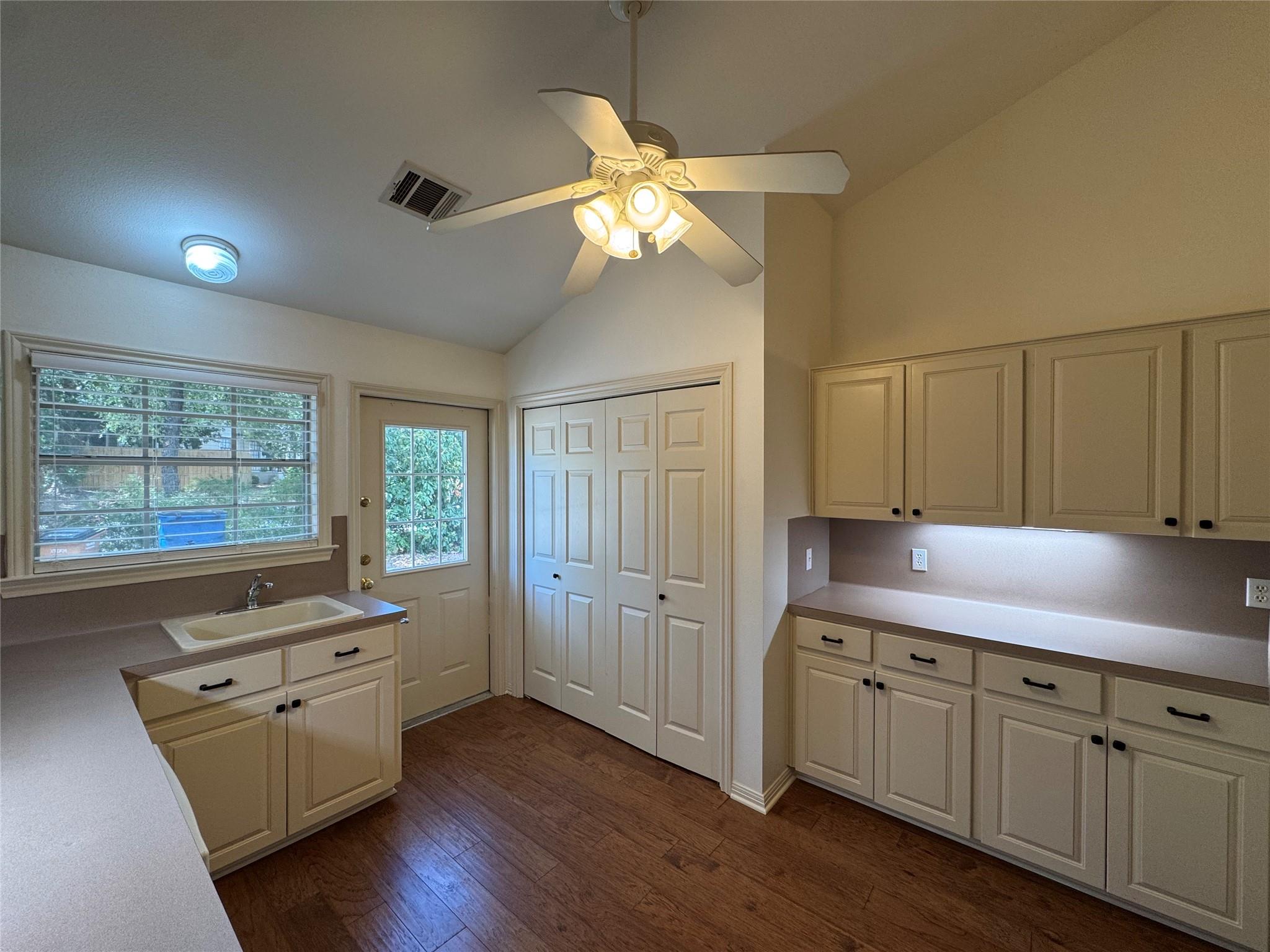 1811 W 39th Street Austin TX 78731