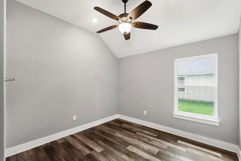203 E Salty Street Thorndale TX 76577