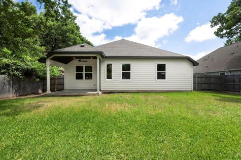 203 E Salty Street Thorndale TX 76577