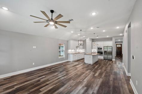 203 E Salty Street Thorndale TX 76577