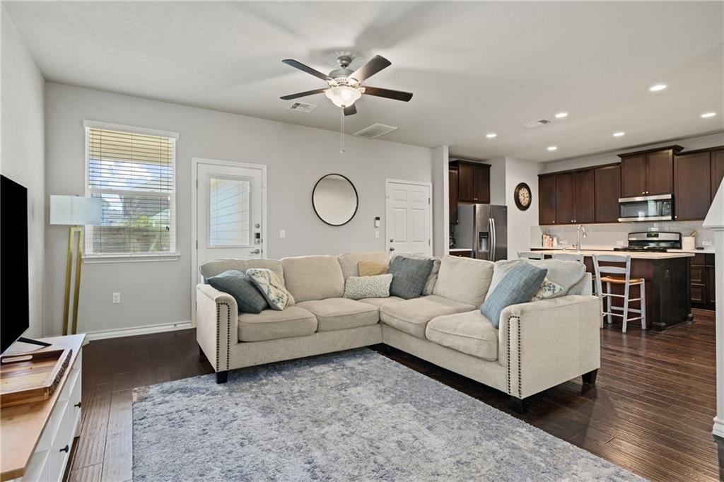 5308 Golden Canary Lane Austin TX 78723