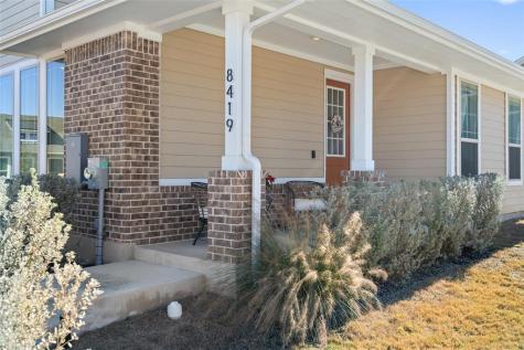 8419 Laughlin Lane Austin TX 78744