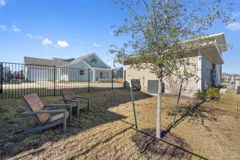 8419 Laughlin Lane Austin TX 78744