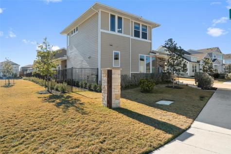 8419 Laughlin Lane Austin TX 78744