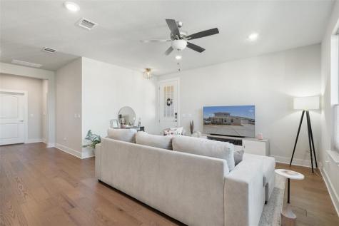 8419 Laughlin Lane Austin TX 78744