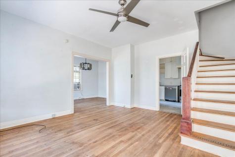 1916 Robbins Place Austin TX 78705