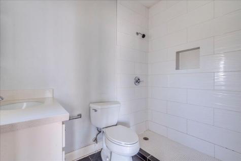 1916 Robbins Place Austin TX 78705