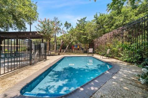 1809 Springwater Drive Round Rock TX 78681