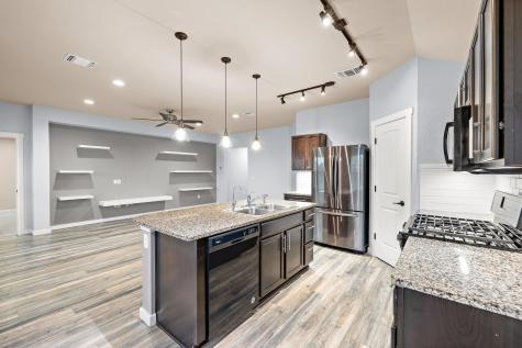 221 Camellia Drive Hutto TX 78634