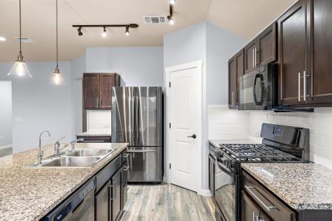 221 Camellia Drive Hutto TX 78634