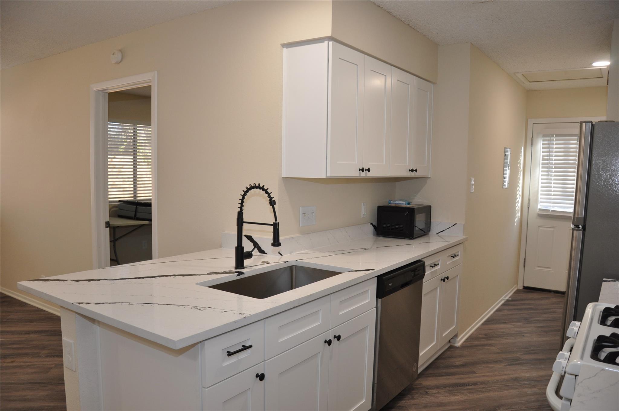 804 Osage Drive Leander TX 78641