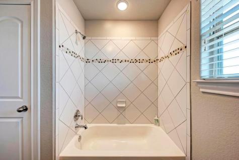 1816 Ficuzza Way Leander TX 78641